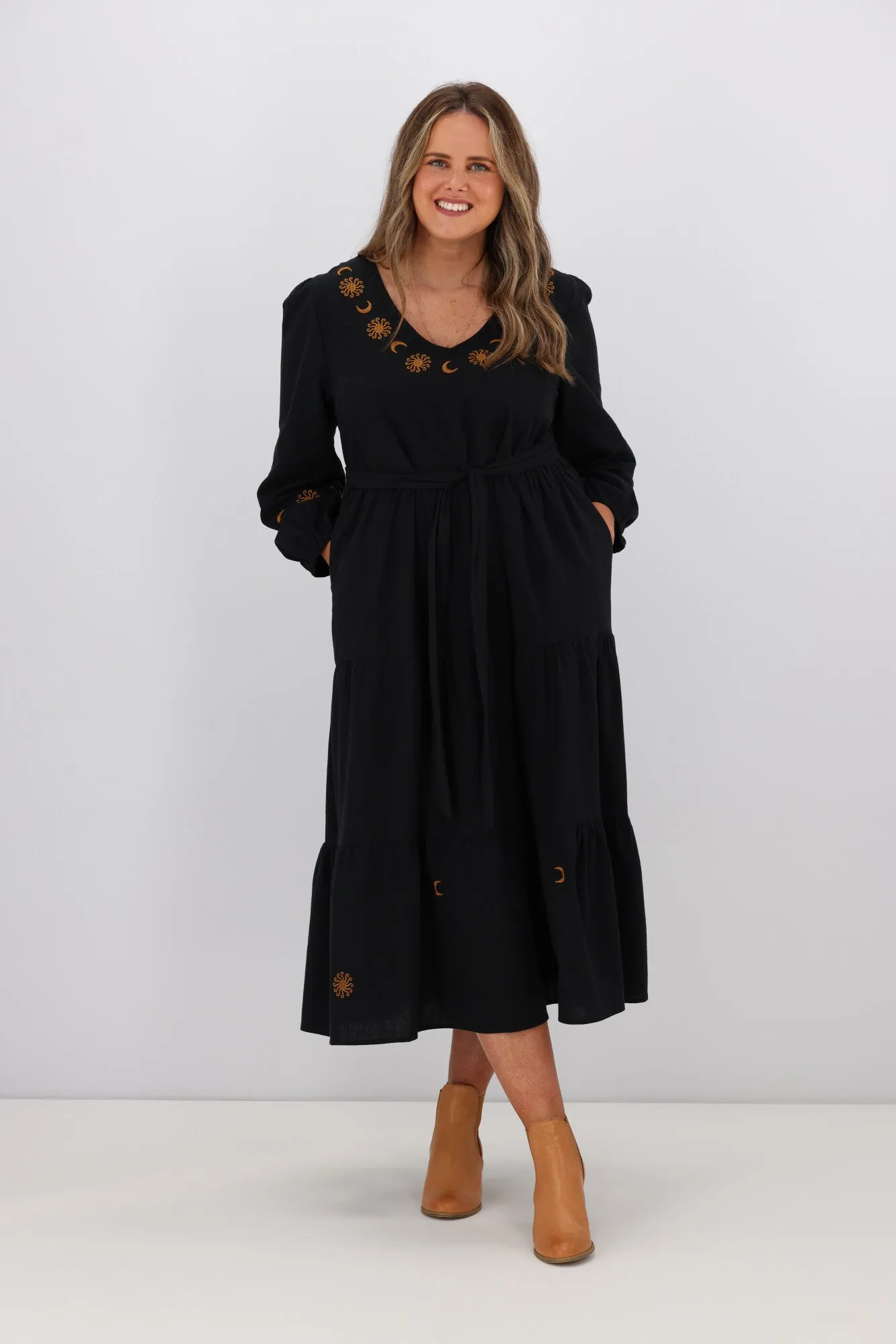 Boho Australia Osborn Midi Dress Black